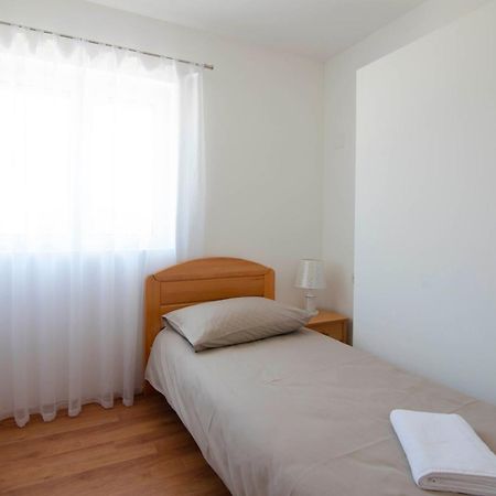 Vacation Villa Matic With 7 Bedrooms Синь Екстер'єр фото